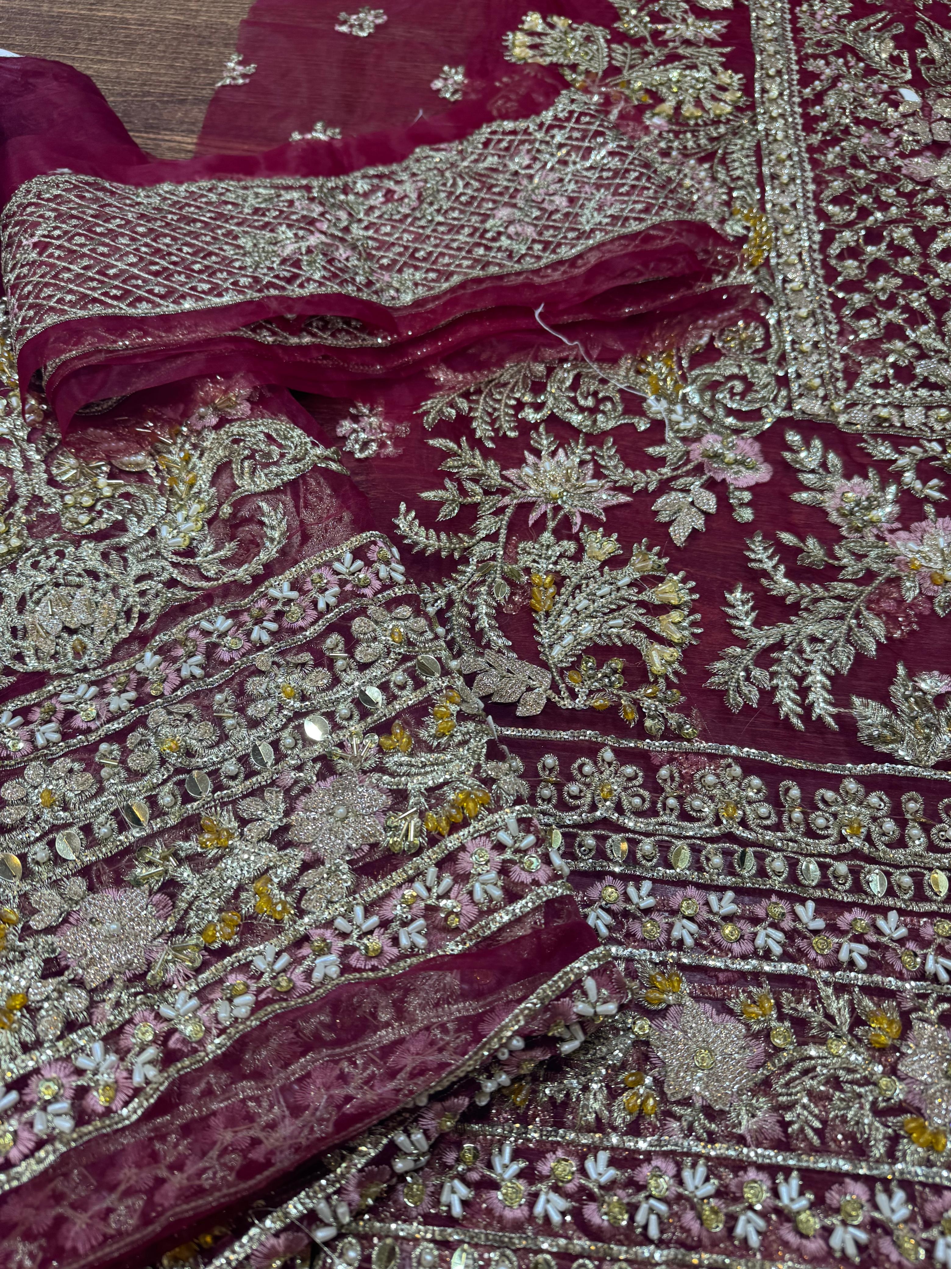 Crimson x Saira Shakira – A Symphony of Elegance and Glamour