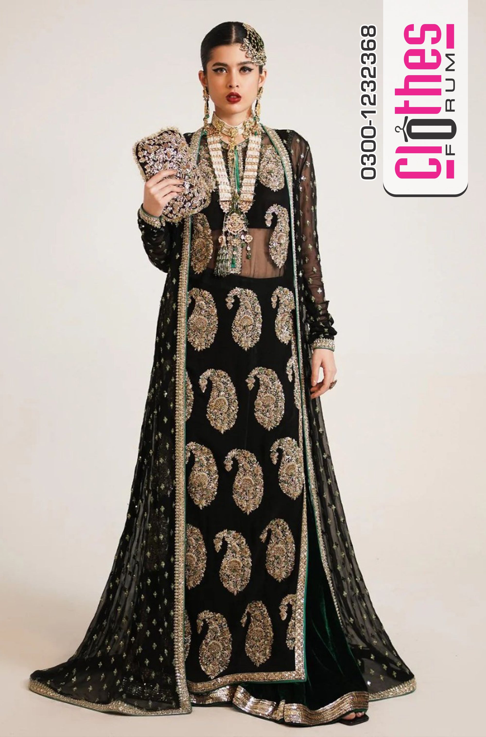 Hussain Rehar’s Exquisite Black Gown – A Bridal Masterpiece