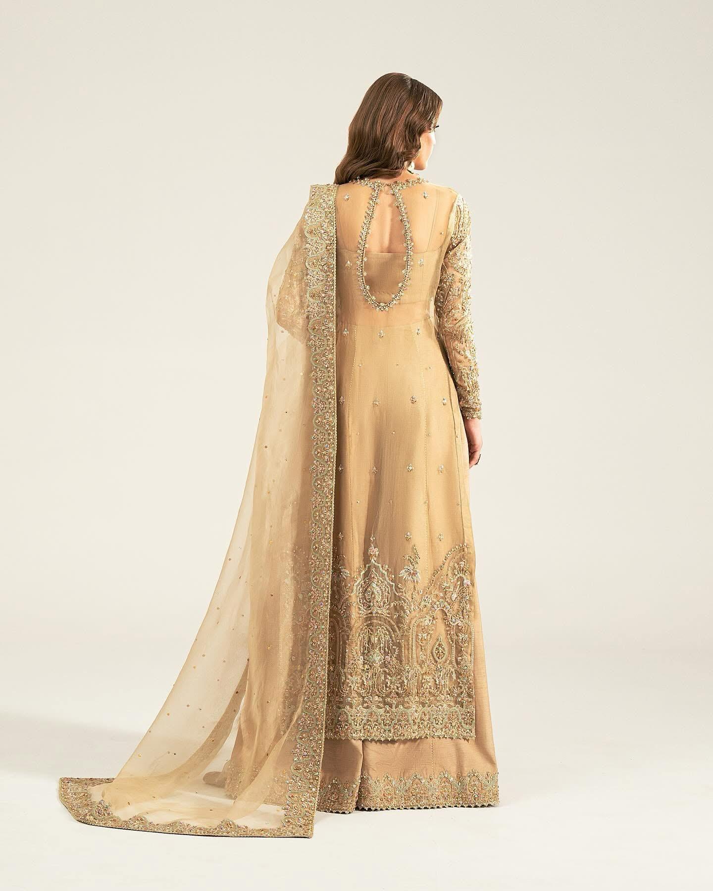 Kanwal Malik – Royal Gold Embroidered Formal Ensemble