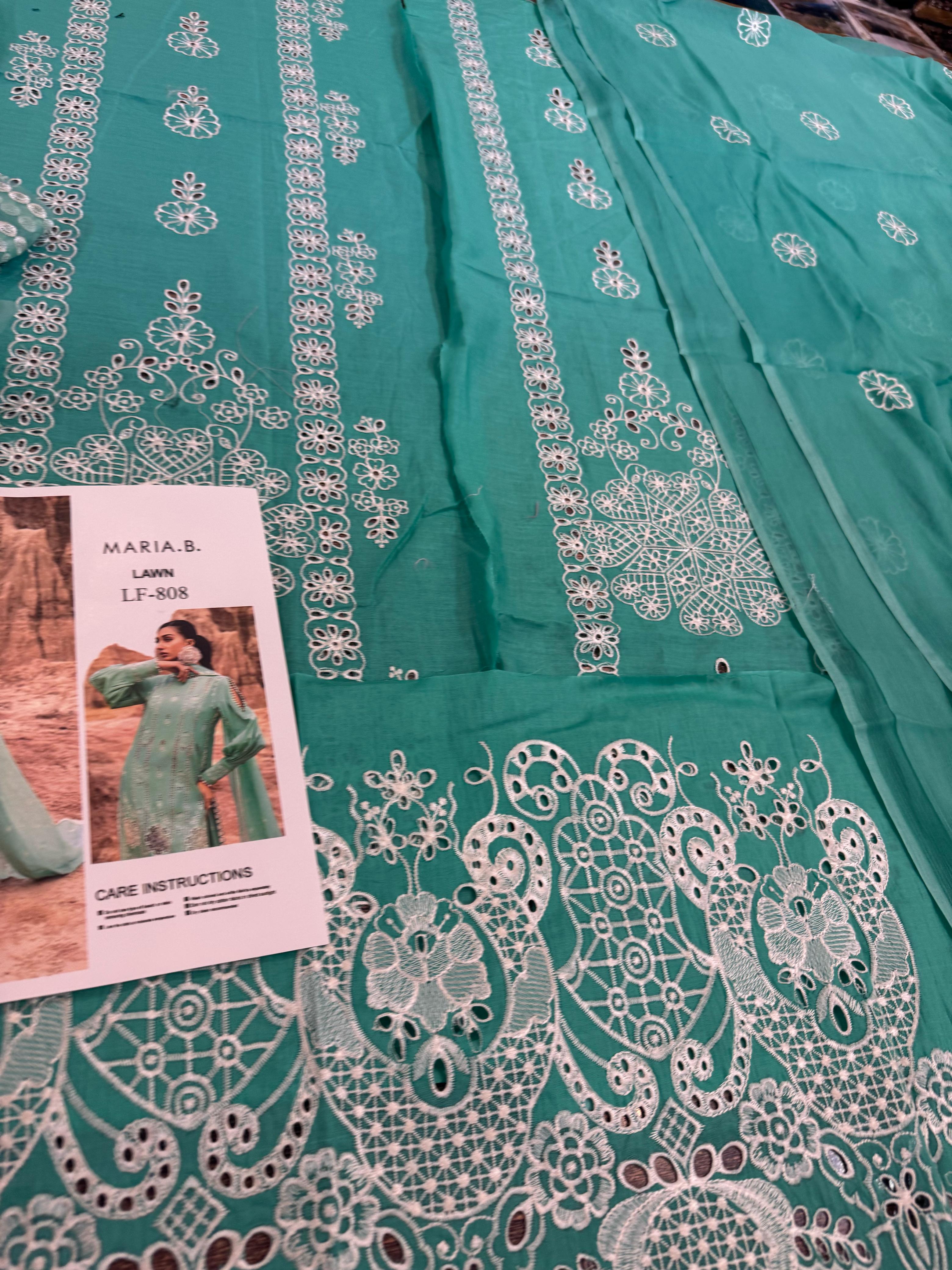 Maria B Luxury Lawn 2025 – Mint Serenity Unstitched Ensemble