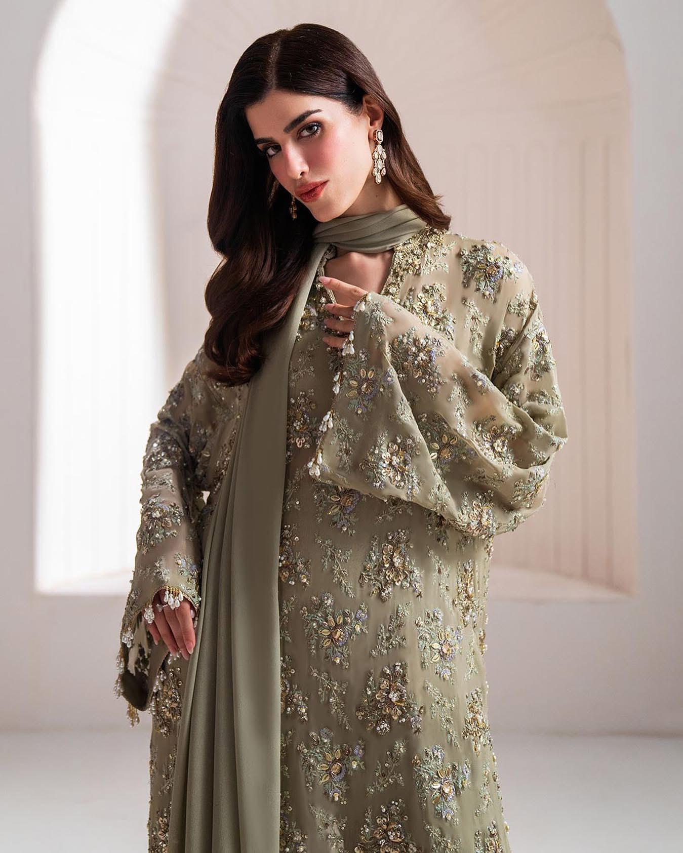 Élan Wedding Collection – Exquisite Luxury Lawn for Timeless Elegance