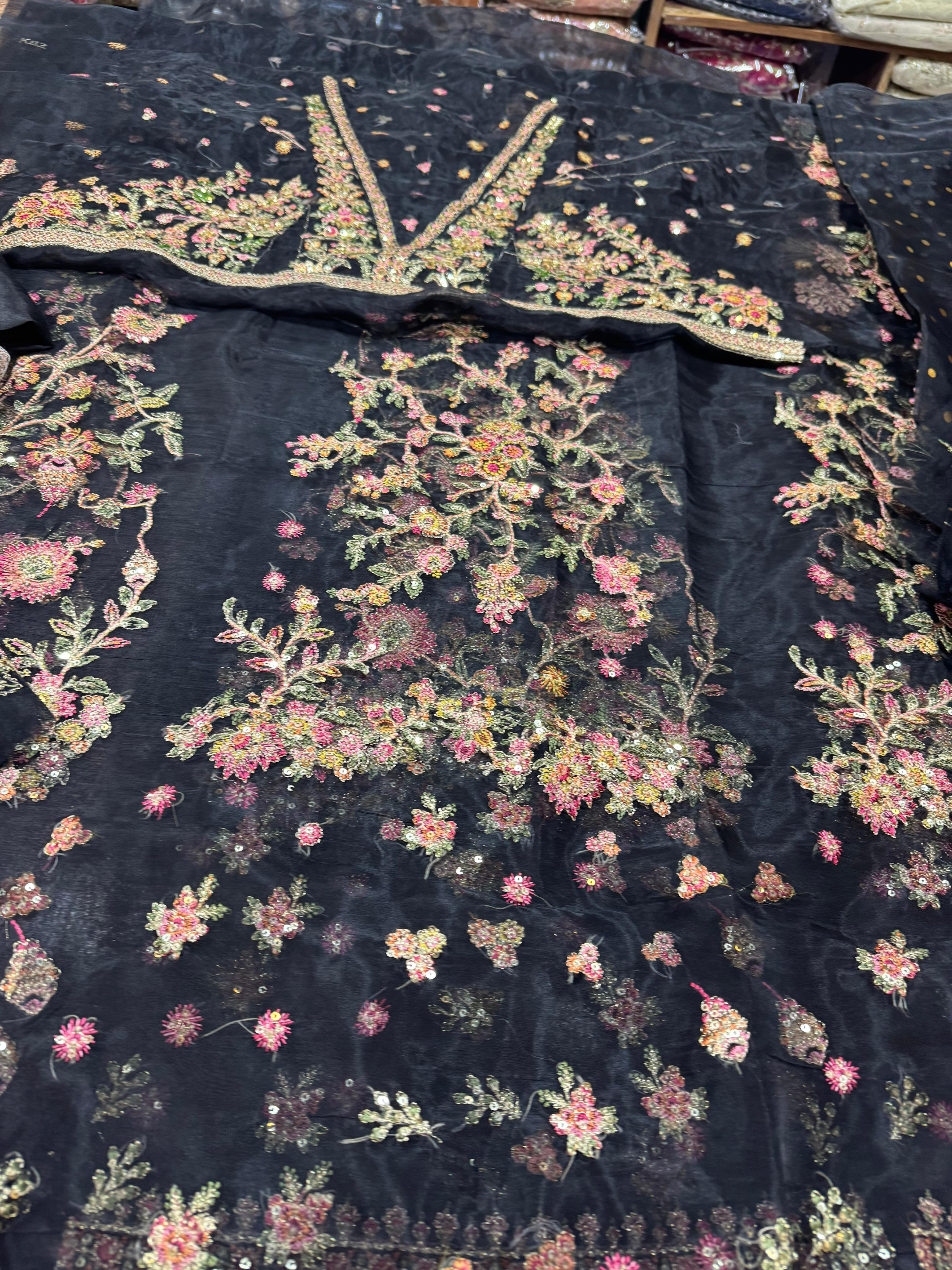 Hussain Rehar Luxury Black Pishwas – Exquisite Wedding & Festive Wear