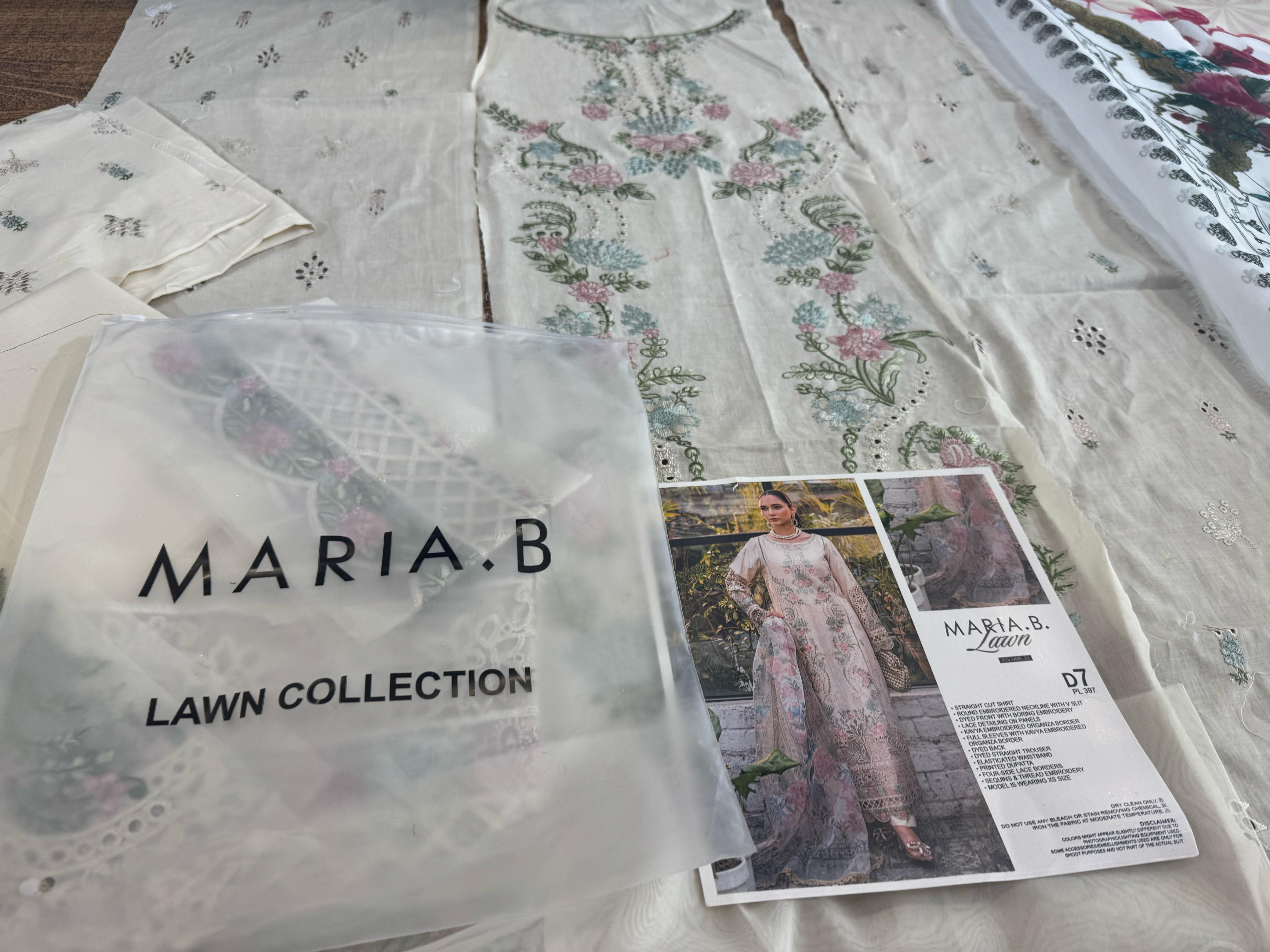 Maria B Luxury Lawn 2025 – Pistachio Green & Salmon Pink Elegance