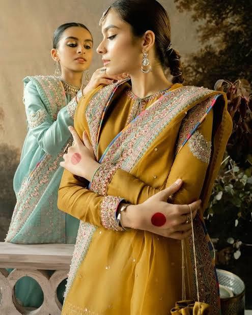 Hussain Rehar Luxury Mustard Gharara – A Timeless Wedding Elegance